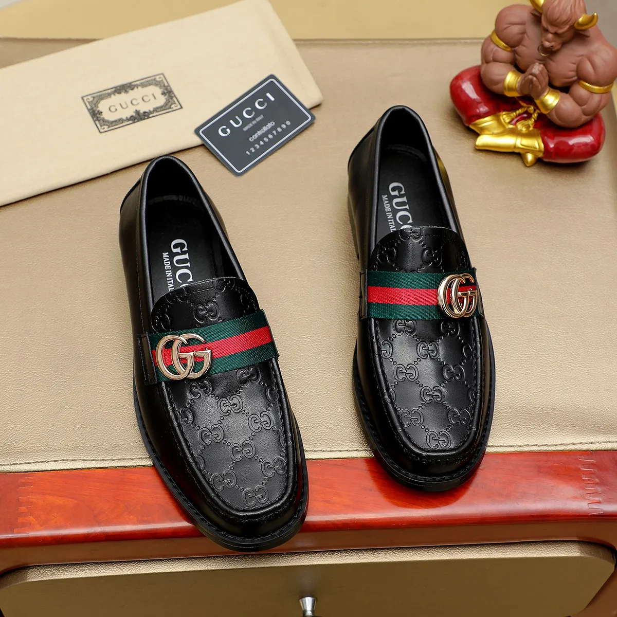 Men's men's shoes💰460💰💰Gucci official website men's business formal leather shoes updated💥Hong Kong counters synchronize new styles💥completely one-to-one replica shipment👍zero gap in counter quality 0⃣️made of imported cowhide on the outside+water-dyed🐂leather lining, color optional! Matching code 38-45